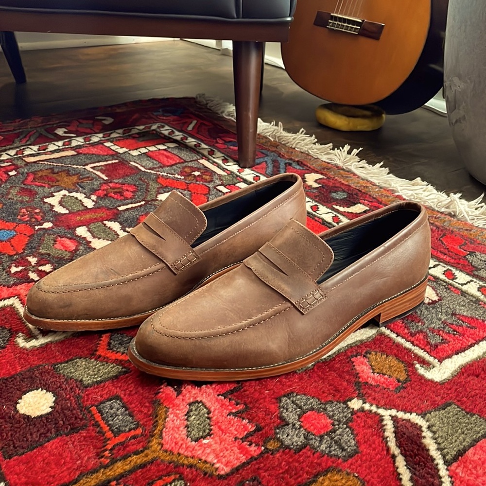 Nisolo Men’s Brown Leather Penny Loafers